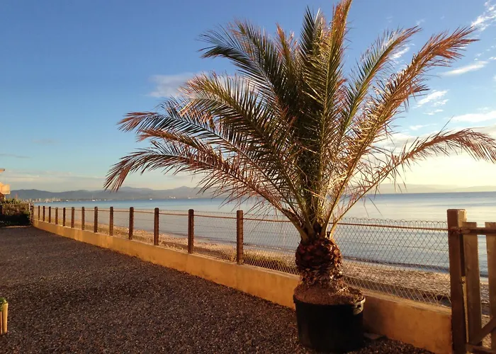 Les Sables D\'Or